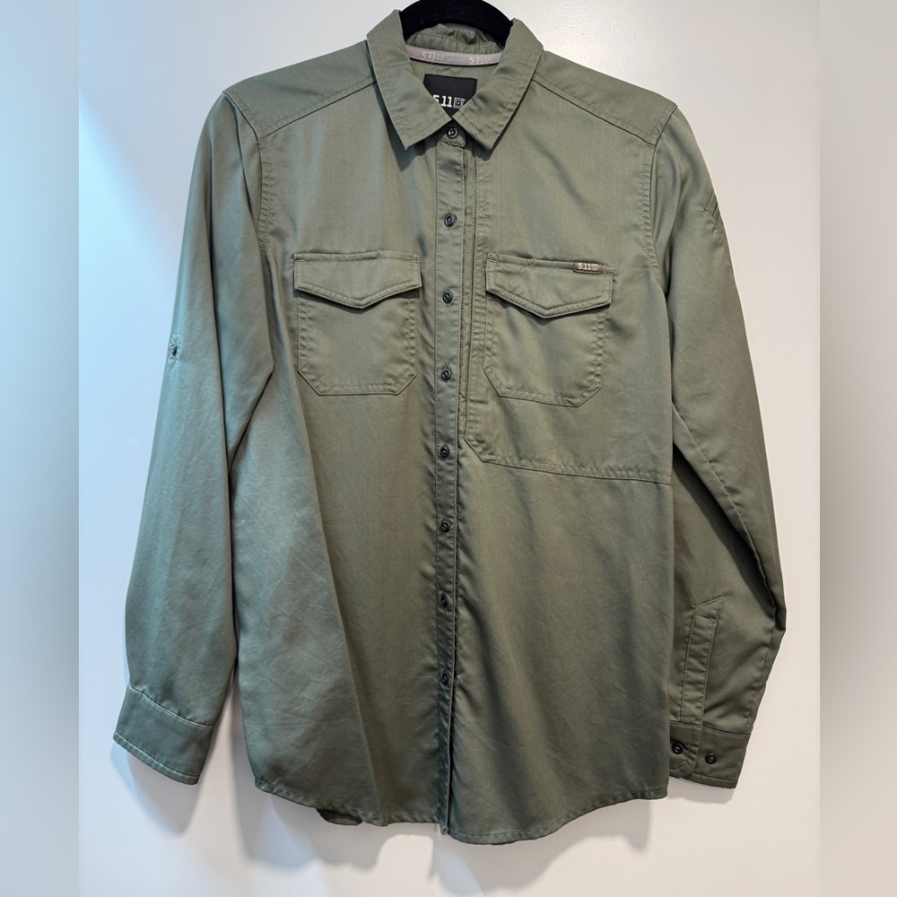 NWOT Women's 5.11 Tactical Nikita Long Sleeve Pockets Green Shirt Size Small